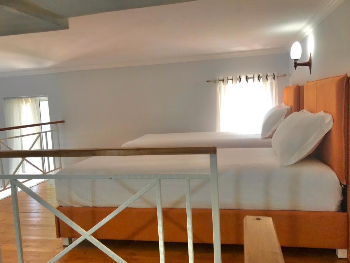 Crown Deluxe Apartments Sarandë Eksteriør billede