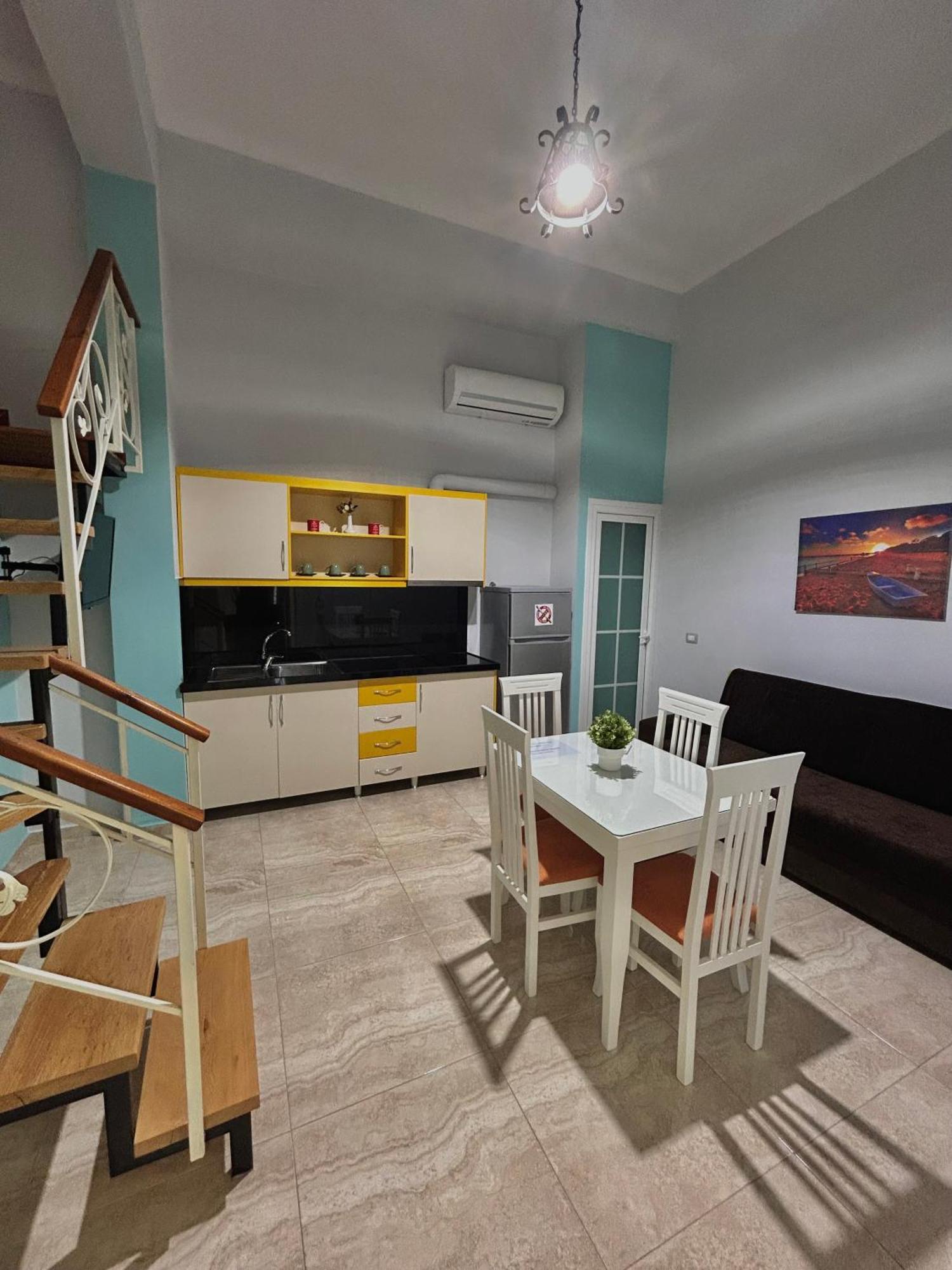 Crown Deluxe Apartments Sarandë Eksteriør billede